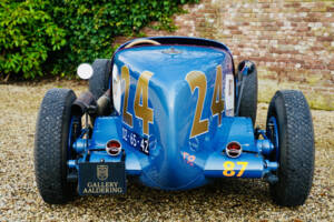 Image 21/50 of Graham 8 Lucenti Special (1932)