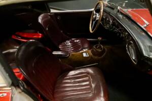 Bild 3/50 von Austin-Healey 3000 Mk II (BN7) (1962)