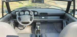 Image 62/116 of Porsche 911 Carrera (1997)