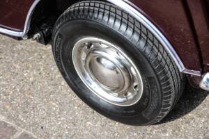 Image 7/46 of Austin Seven (1964)