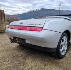 Bild 28/40 von Alfa Romeo Spider 2.0 Twin Spark 16V (1997)