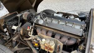 Image 66/81 de Jaguar Type E (2+2) (1969)