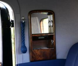 Image 49/50 of Rolls-Royce 20&#x2F;25 Sedanca de Ville (1933)