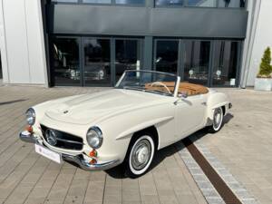 Afbeelding 18/28 van Mercedes-Benz 190 SL (1960)