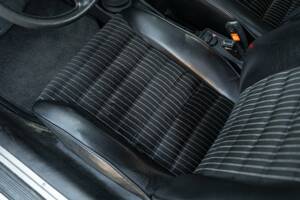 Image 31/50 de Porsche 911 SC 3.0 (1979)