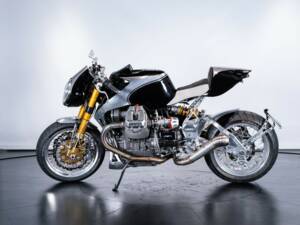 Imagen 2/50 de Moto Guzzi Daytona RS (1998)