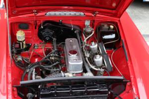 Image 46/49 of MG MGB (1966)