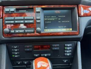 Bild 15/31 von ALPINA B10 V8 (2000)