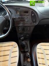 Image 23/34 de Saab 900 2.0i 16V (1997)