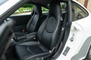 Image 26/50 of Porsche 911 Carrera (2009)
