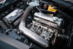 Image 2/22 of Mercedes-Benz 190 SL (1963)