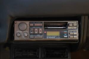Bild 70/85 von Ferrari 308 GTSi Quattrovalvole (1985)