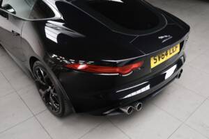 Afbeelding 30/50 van Jaguar F-Type R (2014)