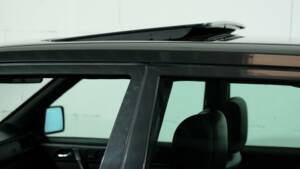 Bild 33/40 von Mercedes-Benz E 500 (1993)