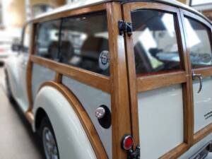 Immagine 21/29 di Morris Minor 1000 Traveller (1968)