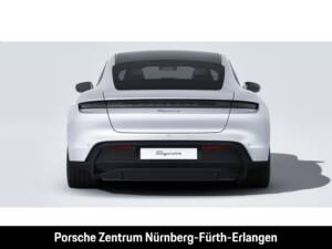 Image 7/16 of Porsche Taycan 4S (2025)