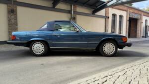 Image 11/88 of Mercedes-Benz 380 SL (1984)