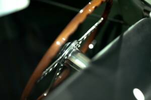 Image 42/50 of Jaguar E-Type 4.2 (1966)