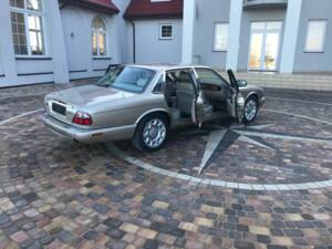 Afbeelding 8/8 van Jaguar XJ 8 Sovereign (1998)