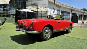 Image 12/71 of Alfa Romeo Giulietta Spider (1961)
