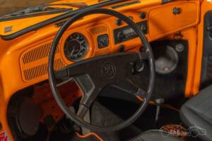 Image 12/19 of Volkswagen Beetle 1600 (1972)