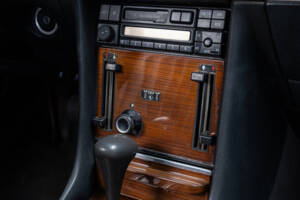 Image 19/43 of Mercedes-Benz 350 SL (1978)