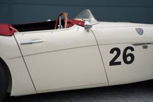 Image 47/50 of Austin-Healey 100&#x2F;6 (BN6) (1958)