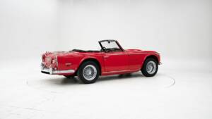 Image 2/15 de Triumph TR 250 (1968)