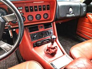 Image 46/100 of Maserati Kyalami (1983)