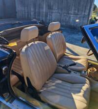 Image 37/42 of FIAT 124 Spider CS1 (1975)