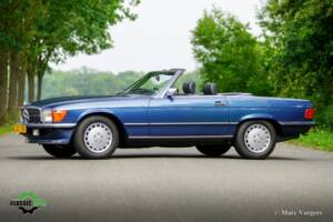 Immagine 20/60 di Mercedes-Benz 420 SL (1987)