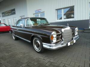 Afbeelding 1/21 van Mercedes-Benz 280 SE (1969)