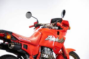 Image 25/50 de Honda NX 650 Dominator (1990)