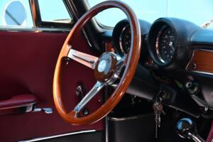 Image 10/24 of Alfa Romeo 1750 GT Veloce (1971)