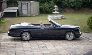 Imagen 2/50 de Rolls-Royce Corniche V (2000)