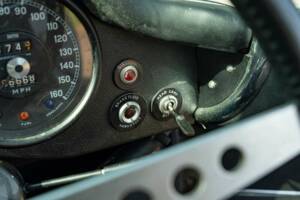 Afbeelding 40/50 van Jaguar E-Type V12 (2+2) (1973)