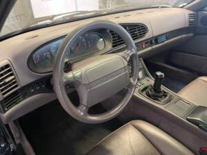 Afbeelding 11/17 van Porsche 968 (1991)