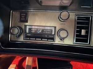 Bild 10/21 von Oldsmobile Toronado Brougham (1973)
