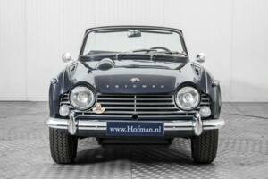 Image 14/50 of Triumph TR 4A (1967)