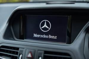 Bild 28/44 von Mercedes-Benz E 500 (2010)