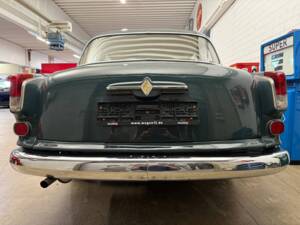Image 15/17 of Borgward Isabella Coupe (1960)