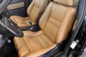 Obraz 15/34 pojazdu Alfa Romeo 164 3.0 24V Q4 (1996)
