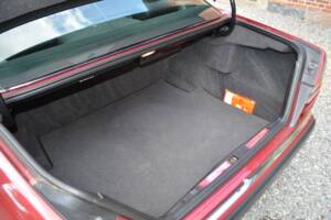 Bild 14/15 von Mercedes-Benz 230 CE (1991)