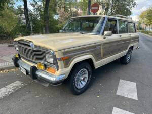 Bild 4/8 von Jeep Grand Wagoneer (1981)