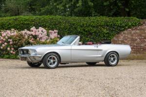 Image 17/50 of Ford Mustang GT (1968)