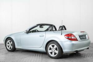 Immagine 6/50 di Mercedes-Benz SLK 200 Kompressor (2004)