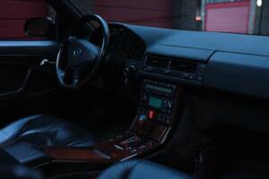 Image 68/100 of Mercedes-Benz SL 600 (1998)