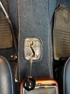 Immagine 19/25 di Mercedes-Benz 280 SL (1968)