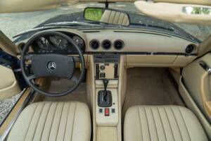 Image 45/50 de Mercedes-Benz 450 SL (1977)