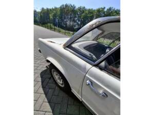 Image 15/50 de Mercedes-Benz 250 SL (1967)